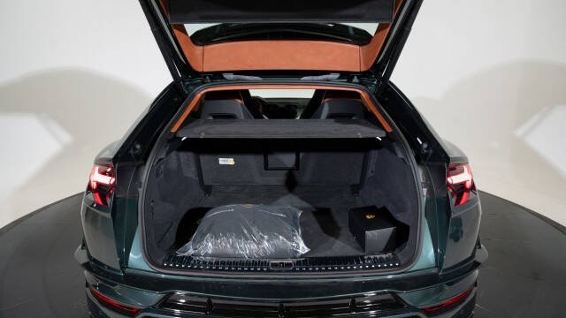 2024 Lamborghini Urus S