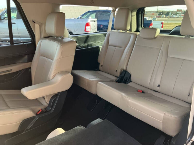 2024 Ford Expedition MAX XLT