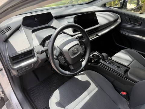 2023 Toyota Prius LE