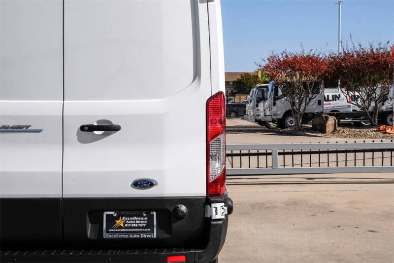 2022 Ford E-Transit 350