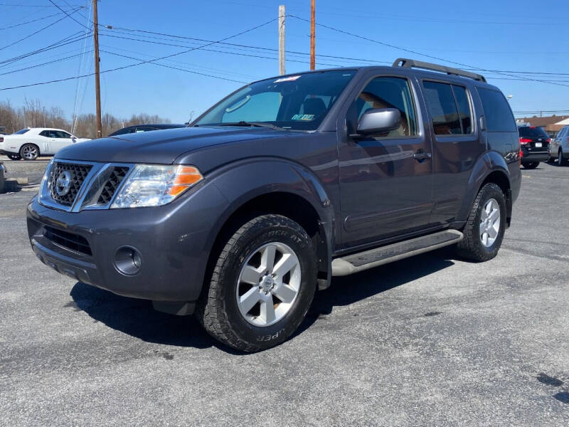 2012 Nissan Pathfinder for sale at Clear Choice Auto Sales in Mechanicsburg PA