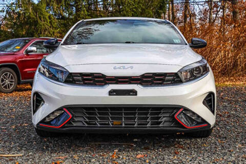 2022 Kia Forte GT Line