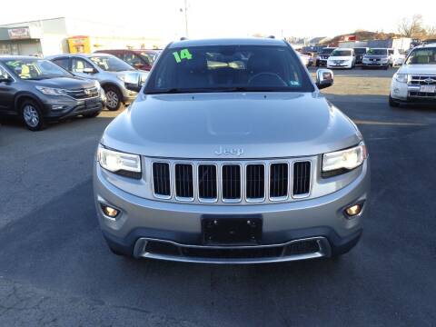 2014 Jeep Grand Cherokee for sale at Merrimack Motors in Lawrence MA