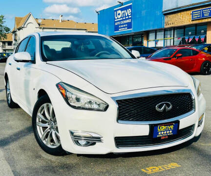 2015 Infiniti Q70 3.7