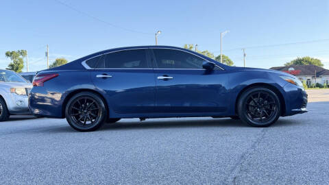 2017 Nissan Altima 2.5 SR