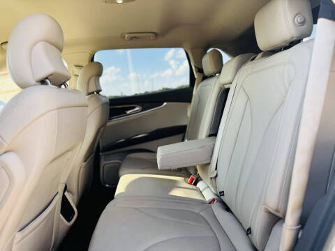 2017 Lincoln MKX Select