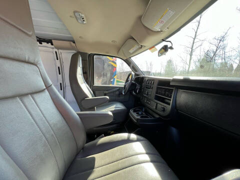 2020 Chevrolet Express 2500