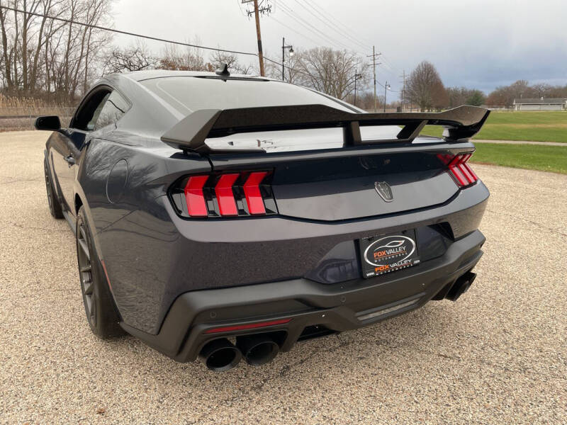 2024 Ford Mustang Dark Horse