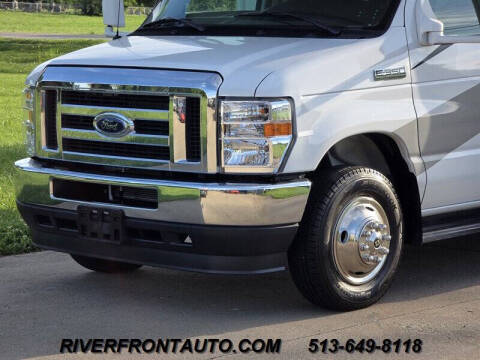 2021 Ford E-Series