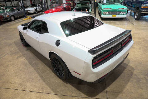 2016 Dodge Challenger SRT Hellcat