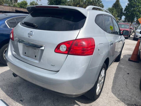 2012 Nissan Rogue S