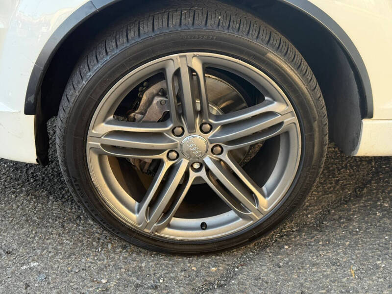 2015 Audi Q7 3.0T quattro S line Prestige