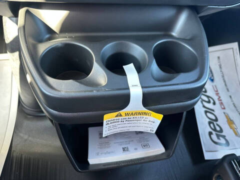 2025 Chevrolet Express LS 3500