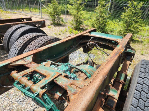 2006 Freightliner M2 106