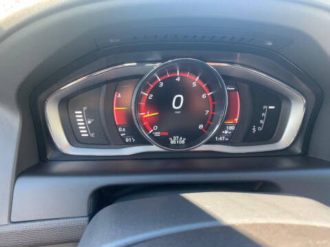 2016 Volvo XC60 T5 Premier