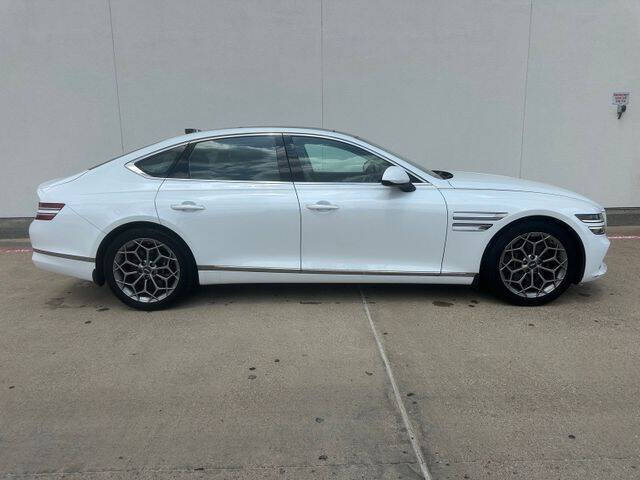 2023 Genesis G80