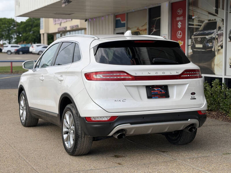 2019 Lincoln MKC Select