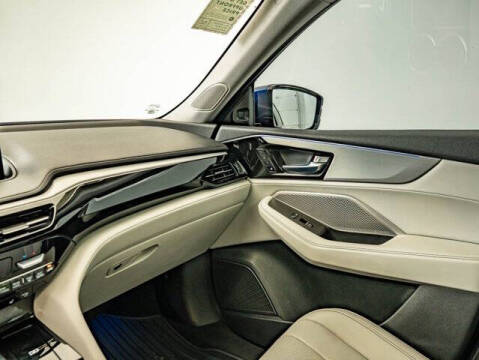 2022 Acura MDX w/Tech