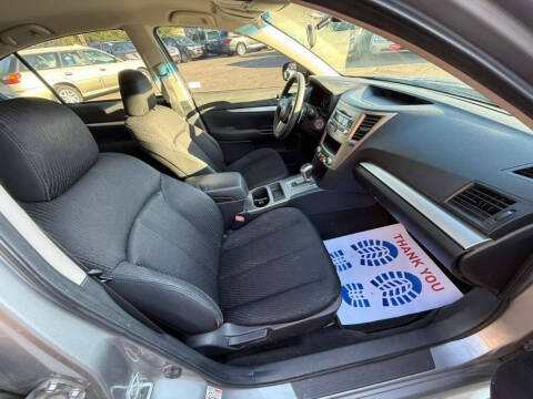 2011 Subaru Legacy 2.5i