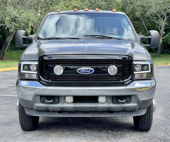 2003 FORD F-350 Pickup - $15,995
