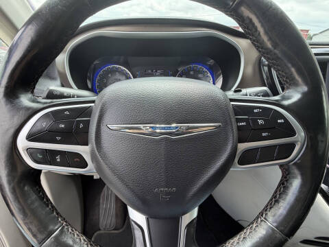 2019 Chrysler Pacifica Touring L