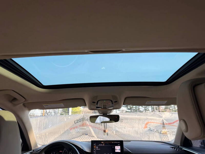 2021 Audi A4 quattro Premium 40 TFSI