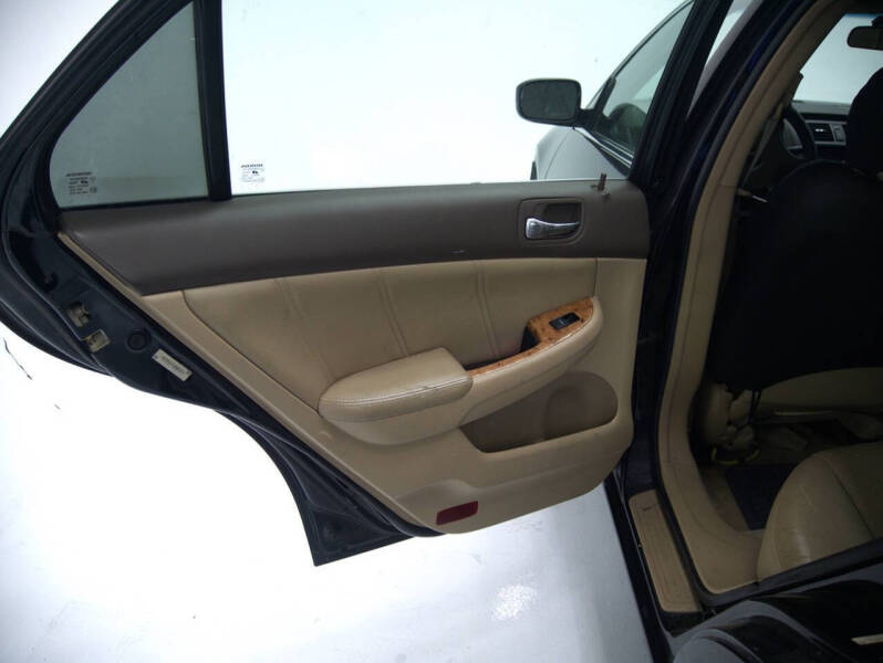 2004 Honda Accord EX w/Leather w/Navi