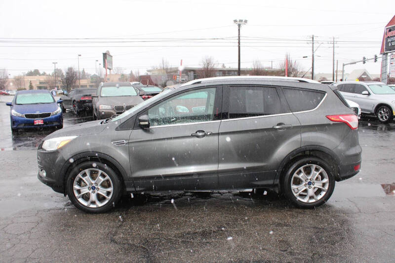 2016 Ford Escape Titanium
