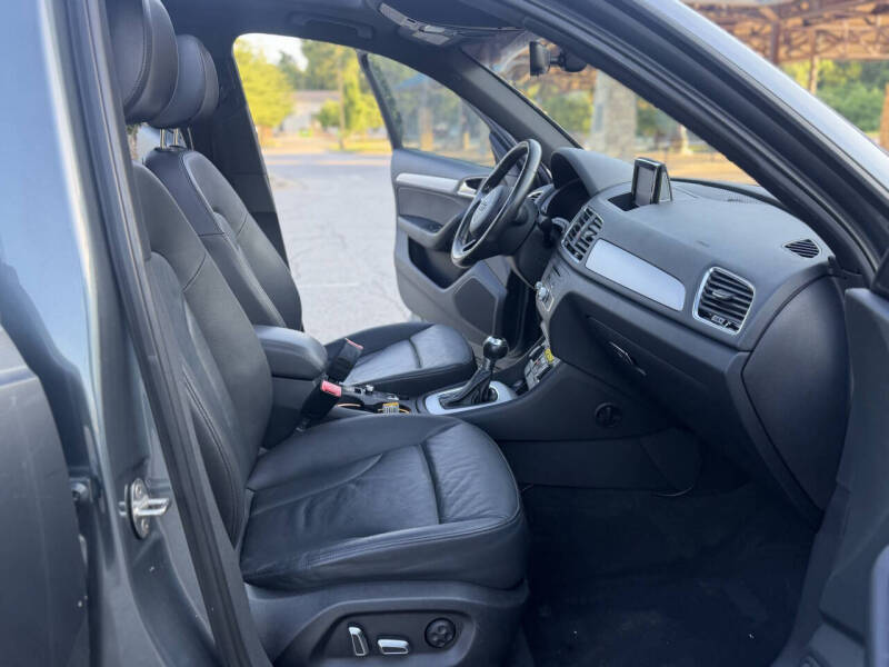 2017 Audi Q3 2.0T Premium