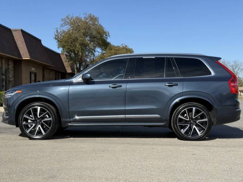 2023 Volvo XC90 B5 Plus Bright Theme