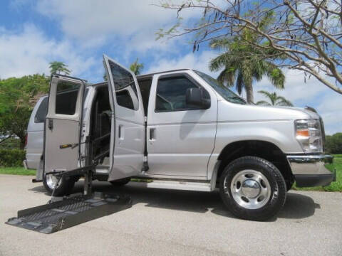 2014 Ford E-Series E-150 XLT