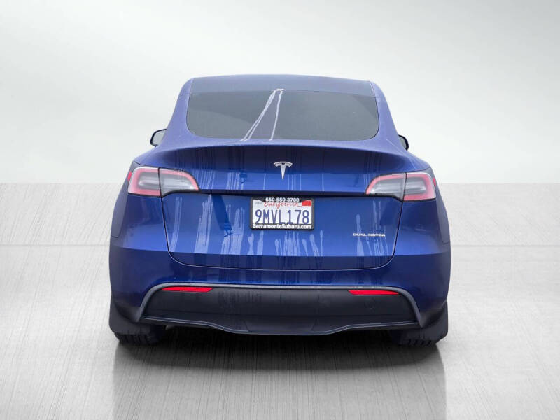 2024 Tesla Model Y Long Range