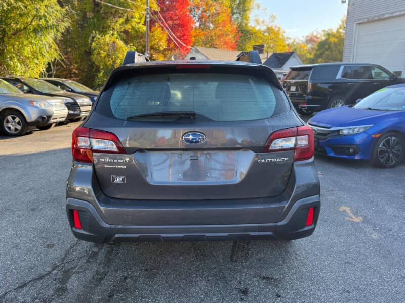 2019 Subaru Outback 2.5i