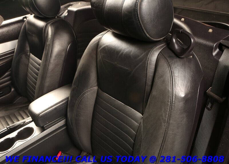 2003 Ford Thunderbird