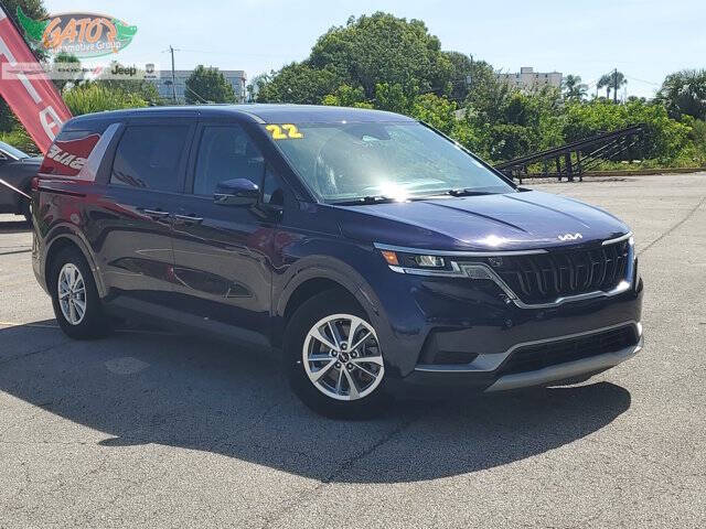 2022 Kia Carnival LX Seat Pkg's photo