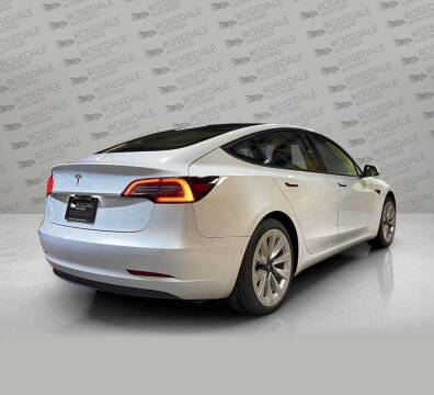 2021 Tesla Model 3 Standard Range Plus