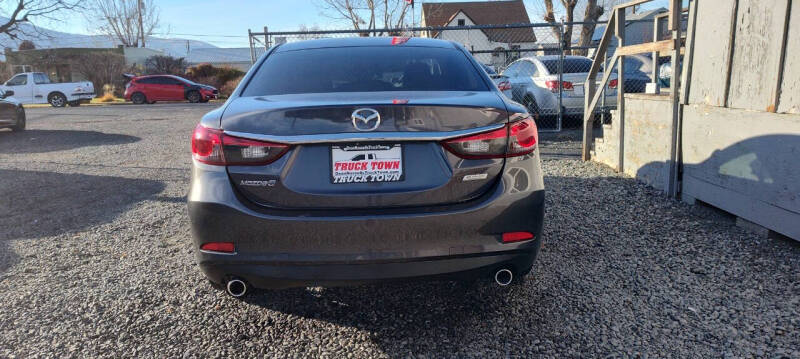 2014 Mazda MAZDA6 i Sport
