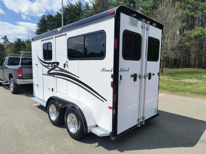 2014 Hawk 104