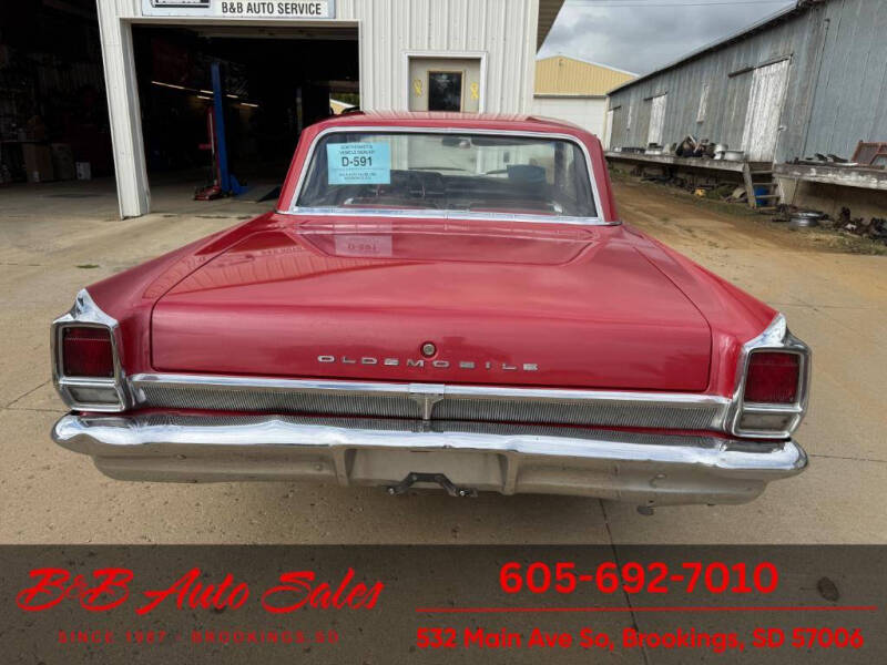 1963 Oldsmobile F-85