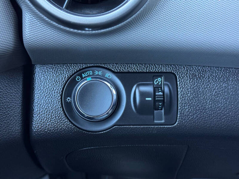 2016 Chevrolet Sonic LS Auto