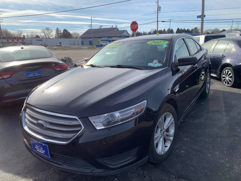 2017 Ford Taurus SE