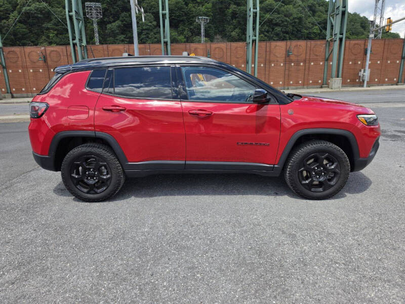 2023 Jeep Compass Trailhawk