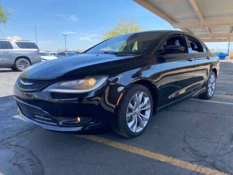 2016 Chrysler 200 S