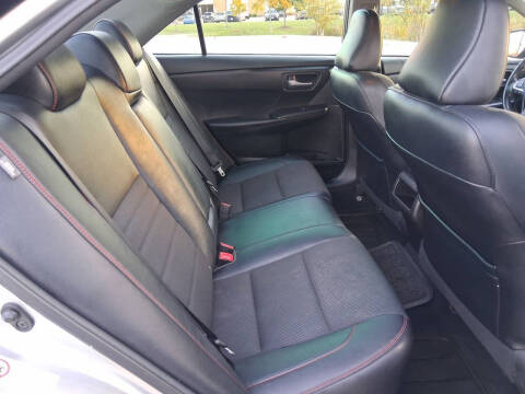 2017 Toyota Camry SE