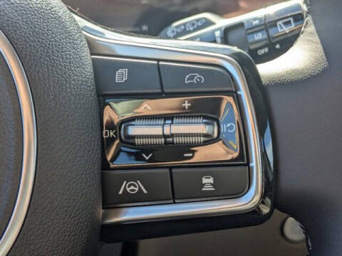 2025 Kia Carnival EX