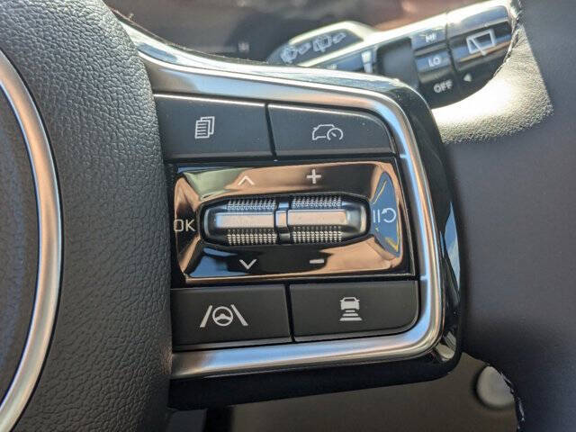 2025 Kia Carnival EX