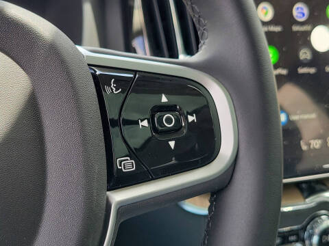2026 Volvo XC60 B5 Core