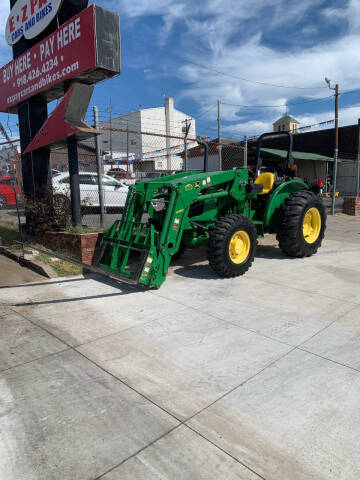2015 John Deere 5055E