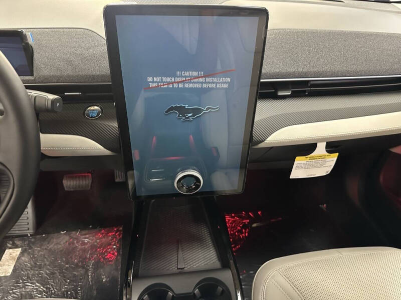 2025 Ford Mustang Mach-E Premium