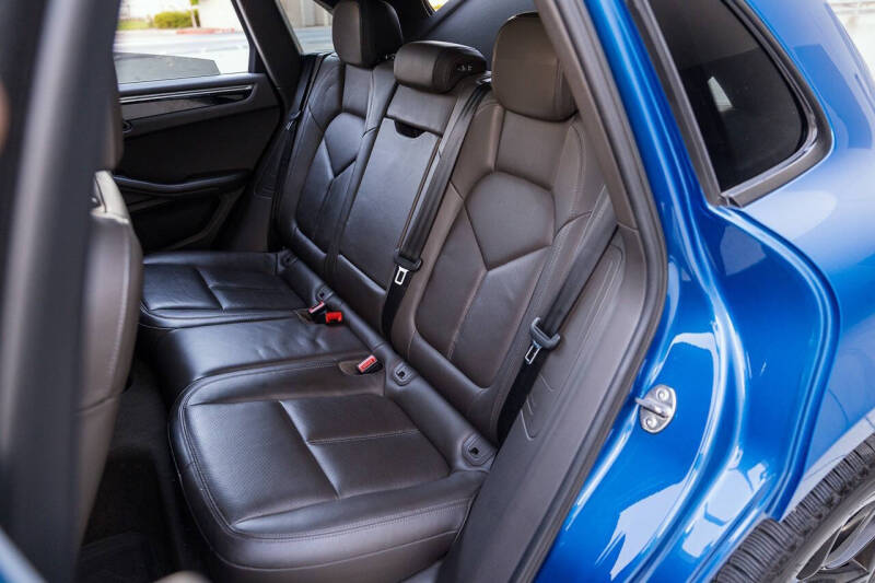 2016 Porsche Macan S